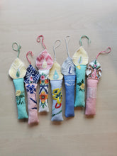 Indlæs billede til gallerivisning Evighedslys, broderet erantis #2