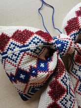 Indlæs billede til gallerivisning Sløjfe -Blåt og rødt mønster