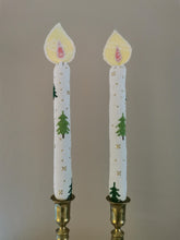 Indlæs billede til gallerivisning Evighedslys (stage) - juletræer og guldstøv (sæt af 2 stk)