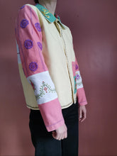 Indlæs billede til gallerivisning Patchwork skjorte - pastelbroderier med svampe