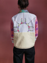 Indlæs billede til gallerivisning Patchwork skjorte - pastelbroderier med svampe