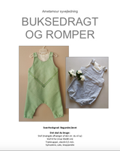 Indlæs billede til gallerivisning mønster og syejledning til at sy en buksedragt, smækbukser eller romper. Du får en vejledning som viser hvordan du kan sy smækbukser af genbrugsstof og udnytte det enkelte stykke stofs detaljer