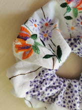 Indlæs billede til gallerivisning Kæmpe Patchwork scrunchie - orange og lilla
