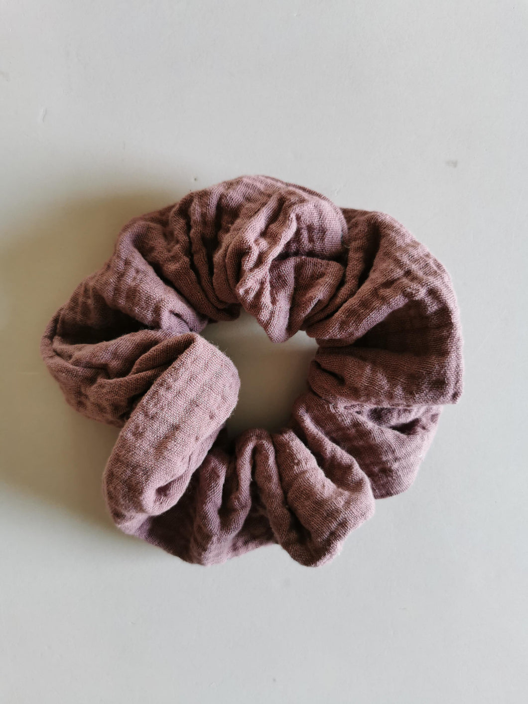 Scrunchie, støvet lilla musselin