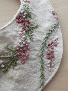 Savlesmæk - Broderet pastelblomster og grene
