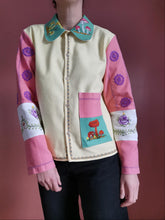 Indlæs billede til gallerivisning Patchwork skjorte - pastelbroderier med svampe
