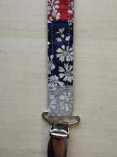 Indlæs billede til gallerivisning suttesnor - Liberty patchwork - Capel
