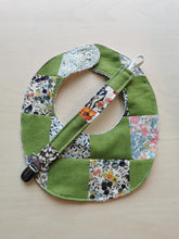 Indlæs billede til gallerivisning Savlesmæk -Liberty patchwork - grøn
