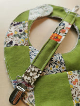 Indlæs billede til gallerivisning Savlesmæk -Liberty patchwork - grøn
