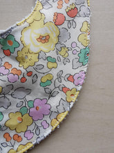 Indlæs billede til gallerivisning Savlesmæk -Liberty - Betsy gul/rosa
