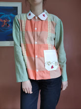 Indlæs billede til gallerivisning Patchwork skjorte - Orange/grøn med mariehøns
