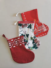 Indlæs billede til gallerivisning Julesok, vintagestof, ribs og roser
