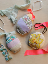 Indlæs billede til gallerivisning Patchwork påskeæg, pastelfarver
